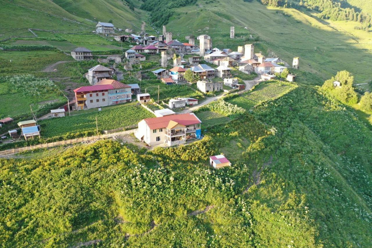 Guest House Caucasioni Adishi Zewnętrze zdjęcie