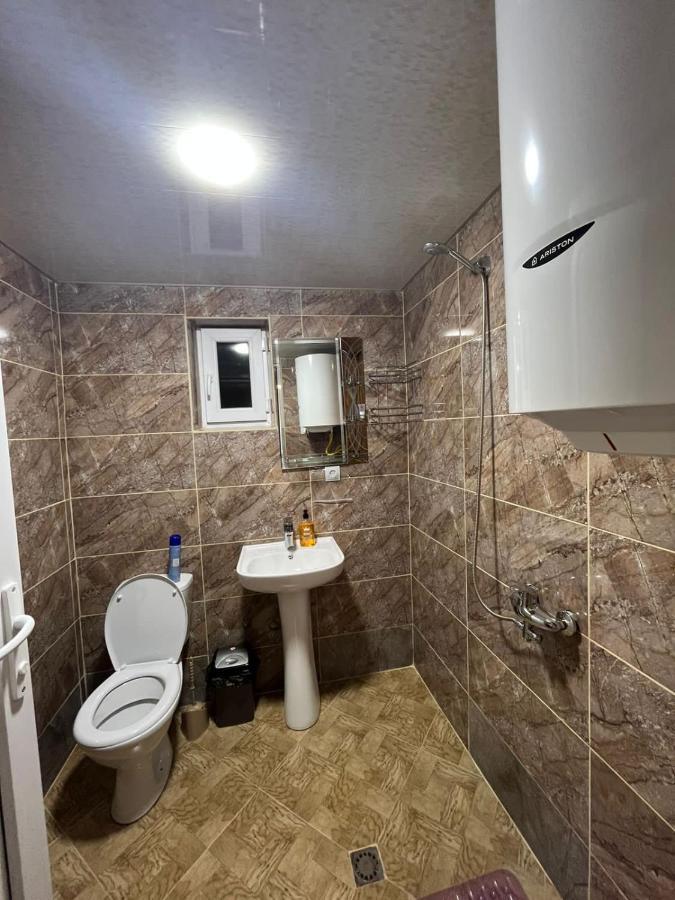 Guest House Caucasioni Adishi Zewnętrze zdjęcie